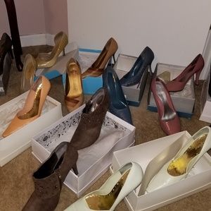 SOLD!!!!****Bundle of shoes size 10!!